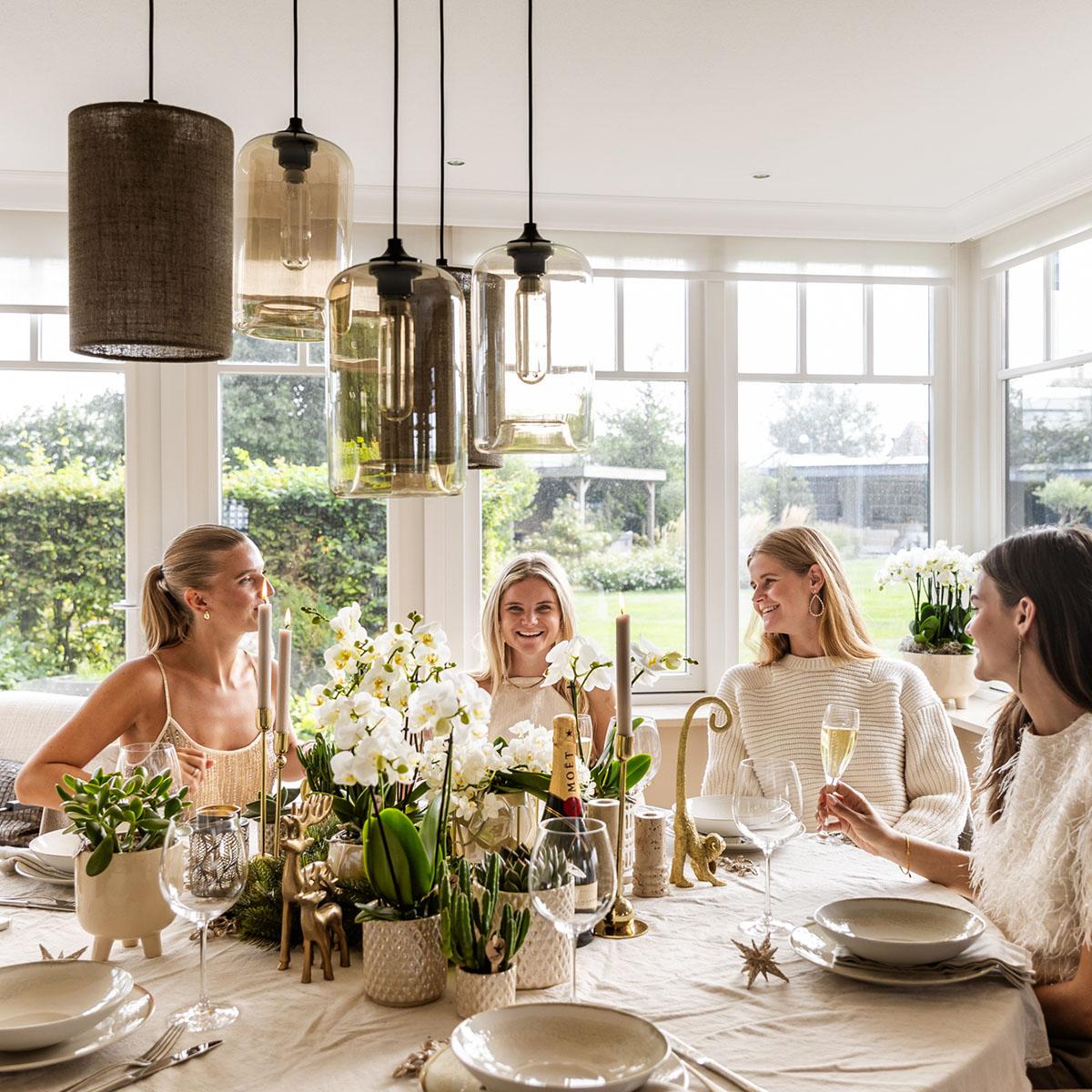 Kolibri Company | Set planten + sierpotten voor tafelaankleding diner - potmaat Ø9cm & Ø6cm | bloeiende kamerplanten - vers van de kweker